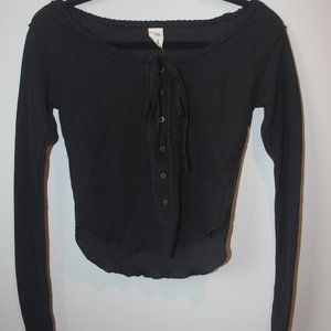 Free people long sleeve crop button down XS